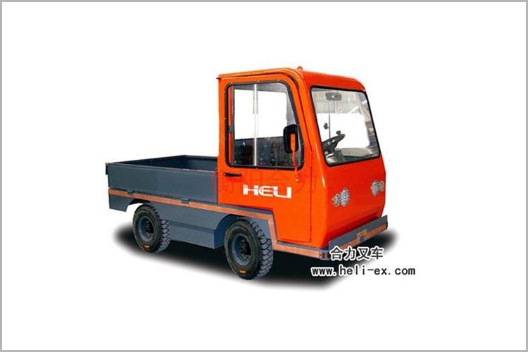 濟(jì)寧叉車的保養(yǎng)分為四類，即日常保養(yǎng)，一級(jí)保養(yǎng)，二級(jí)保養(yǎng)、三級(jí)保養(yǎng)，日常保養(yǎng)是每天都要進(jìn)行的保養(yǎng)